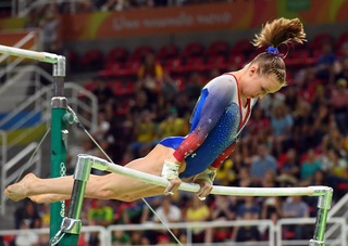 Madison Kocian feet photo 14