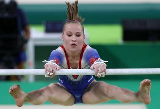 Madison Kocian feet photo 12
