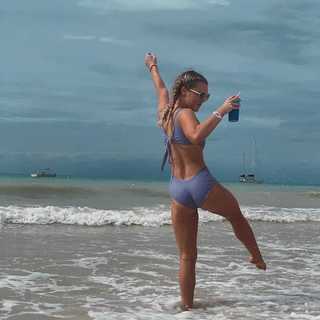 Madison LeCroy feet photo 6