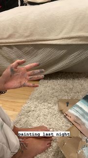 Madison Lewis feet photo thumbnail