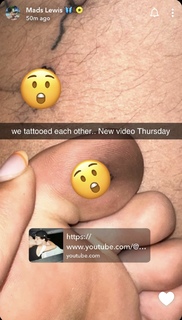 Madison Lewis feet photo thumbnail