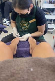 Madison Lewis feet photo thumbnail