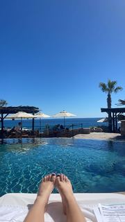 Madison Lewis feet photo thumbnail