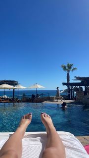 Madison Lewis feet photo thumbnail