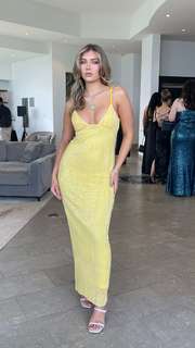 Madison Lewis feet photo thumbnail