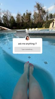 Madison Lewis feet photo thumbnail