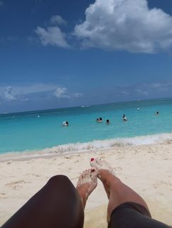 Madison Lewis feet photo thumbnail