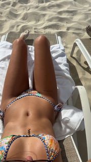 Madison Lewis feet photo 1