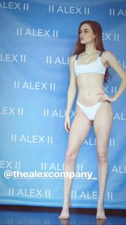 Madison Lintz feet photo thumbnail