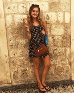 Madison Perry feet photo 14