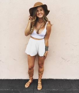 Madison Perry feet photo 1
