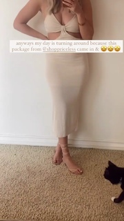 Madison Perry feet photo 4