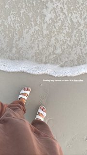 Madison Perry feet photo 15