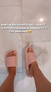 Madison Perry feet photo 5