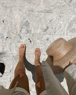 Madison Perry feet photo 16