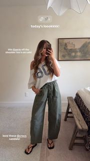 Madison Perry feet photo 2