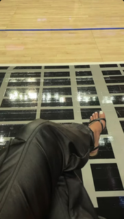 Madison Pettis feet photo thumbnail