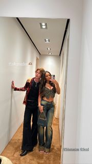 Madison Pettis feet photo thumbnail