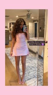 Madison Pettis feet photo thumbnail