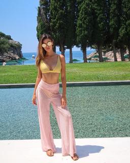 Madison Reed feet photo thumbnail