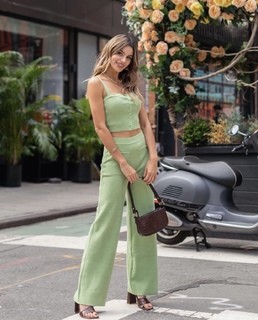 Madison Reed feet photo thumbnail