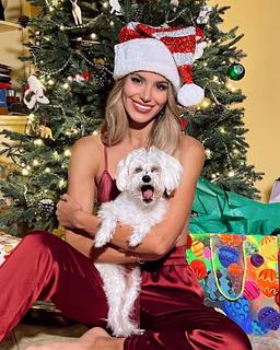 Madison Reed feet photo thumbnail