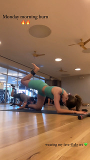Madison Reed feet photo thumbnail