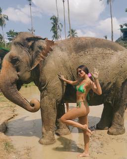 Madison Reed feet photo thumbnail