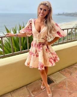 Madisyn Shipman feet photo thumbnail