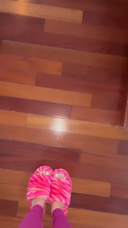 Madisyn Shipman feet photo thumbnail