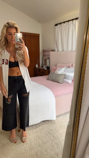Madisyn Shipman feet photo thumbnail