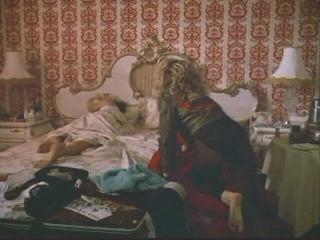Madonna feet photo thumbnail