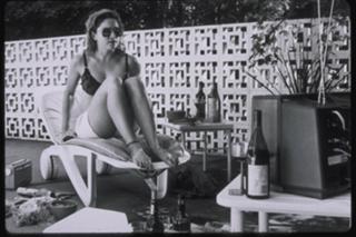 Madonna feet photo thumbnail