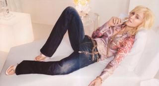 Madonna feet photo thumbnail