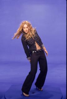 Madonna feet photo thumbnail