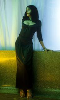 Madonna feet photo thumbnail