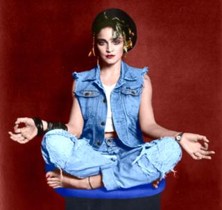 Madonna feet photo thumbnail
