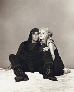 Madonna feet photo thumbnail