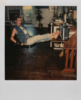 Madonna feet photo thumbnail