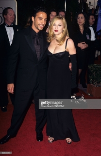 Madonna feet photo thumbnail