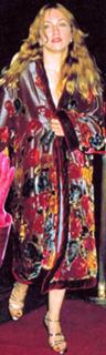 Madonna feet photo thumbnail