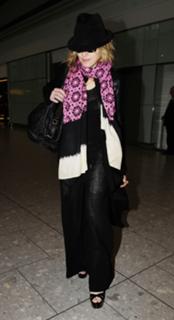Madonna feet photo thumbnail
