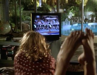 Madonna feet photo thumbnail