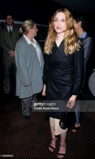 Madonna feet photo thumbnail