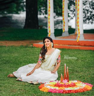 Madonna Sebastian feet photo 3