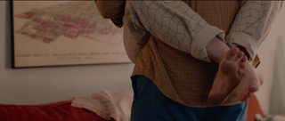 Mae Whitman feet photo thumbnail