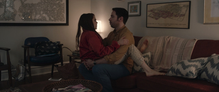 Mae Whitman feet photo thumbnail