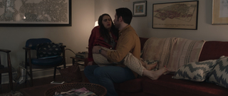 Mae Whitman feet photo thumbnail