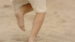 Maeve Dermody feet photo 6