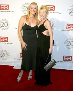 Maeve Quinlan feet photo 3